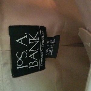 JoS.A.Banks mens travel shirt